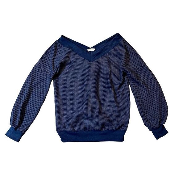 Tobrief Blue Over Size Double V-Neck Ling Sleeve Top - Picture 1 of 10